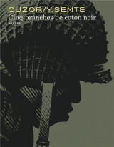 Cinq branches de coton noir