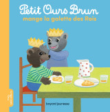 Petit ours brun mange la galette des rois